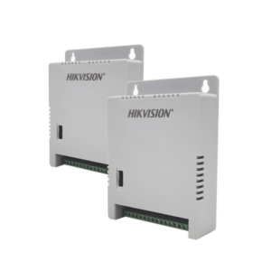 2 Fuentes de Poder Regulada (12 Vcc / 13.5 Vcc / 15 Vcc) para 16 Cámaras / 1 Amp por Salida / Voltaje de Entrada 90 - 130 VCA / Soporta 4K / Modo para Largas Distancias
