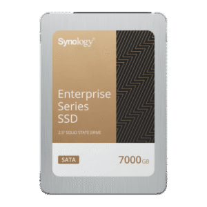 SSD SATA de 2,5" Serie Enterprise | 7000 GB | Alto Rendimiento Estable | Resistencia Empresarial | Protección de Datos Integral | Análisis de Vida Útil | Compatibilidad con Synology DSM | Garantía de 3 Años.
